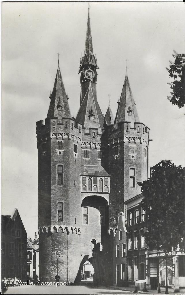 Zwolle, Sassenpoort, torens, klok, Dortmunder Union Bier, Verzenden, 1940 tot 1960, Gelopen, Overijssel