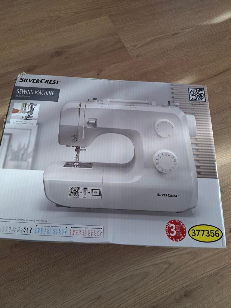 Naaimachine, Hobby en Vrije tijd, Ophalen of Verzenden, Zo goed als nieuw, Naaimachine, Overige merken
