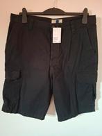 Korte broek. Zwart. Divided H&M. Maat 34. Taillemaat 92 cm., Ophalen of Verzenden, Nieuw, Zwart, H&M