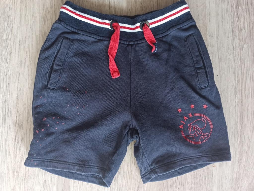 Ajax stoere korte broek - Maat 110  116, Ophalen of Verzenden, Zo goed als nieuw, Jongen, Broek