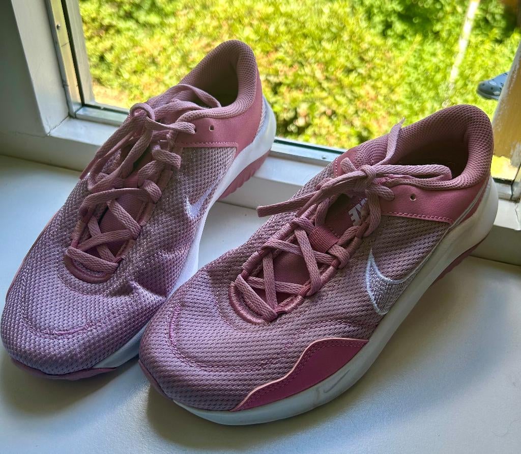 Nike Roze maat 39, Nike, Ophalen of Verzenden, Roze, Sneakers of Gympen