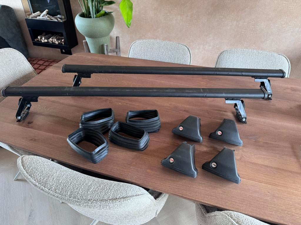 Universele Dakdragers, Auto diversen, Ophalen, Zo goed als nieuw