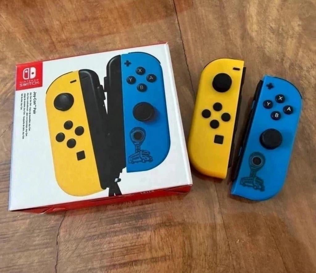 Fortnite Joycons limited edition, Ophalen of Verzenden, Nieuw, Met 2 controllers, Switch Original