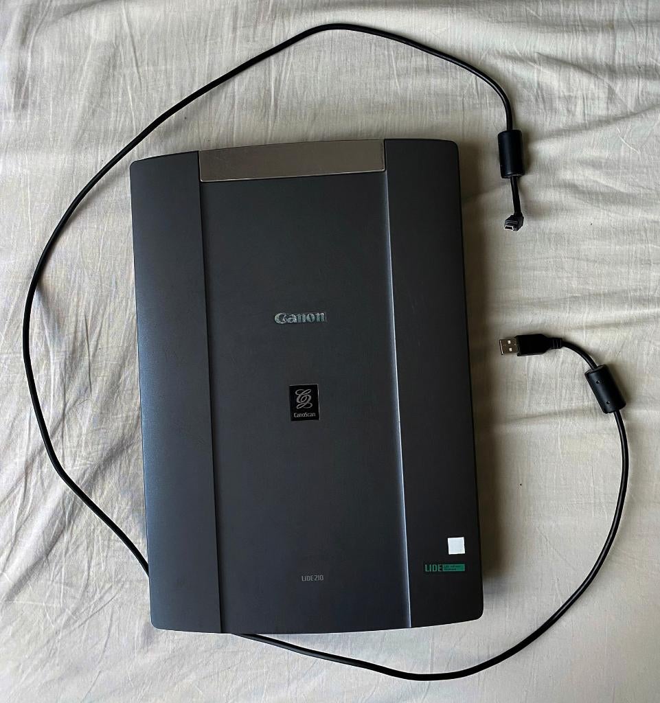 Cannon scanner CanoScan LiDE210, Computers en Software, Scanners, Canon, Ophalen of Verzenden, Zo goed als nieuw, Windows