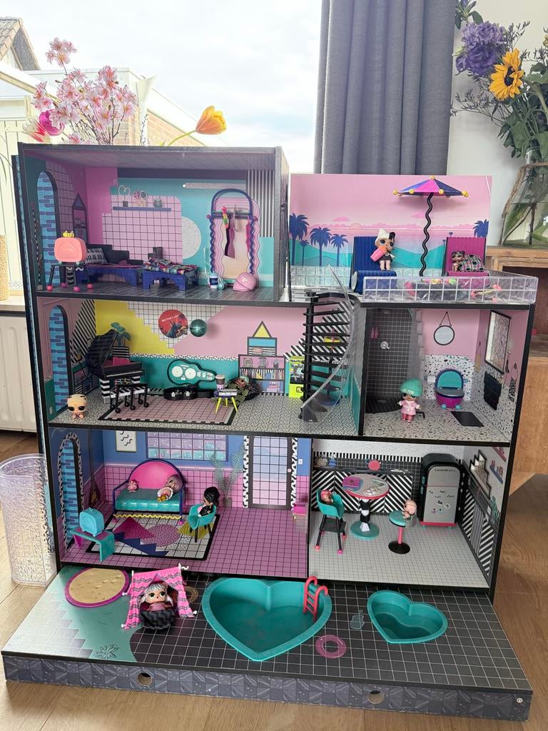 LOL Surprise OMG Huis + Meubels, Poppetjes & Accessoires, Ophalen, Gebruikt, Poppenhuis