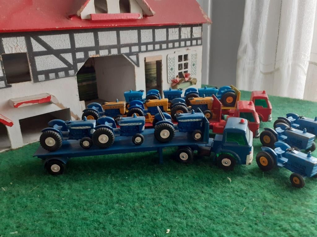 FORDjes   Gèèn 1/32 britains maar .matchbox, Ophalen of Verzenden, Gebruikt, Tractor of Landbouw, Matchbox