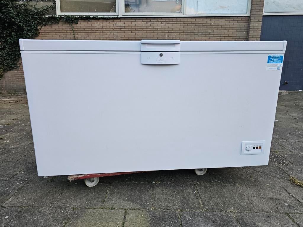 2 maal zeer grote vrieskisten, Ophalen, Gebruikt, 90 cm of meer, 85 tot 120 cm