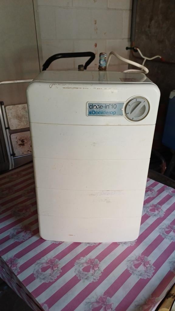 Daalderop Close-in 10 liter boiler ***gereserveerd***, Doe-het-zelf en Verbouw, Geisers en Boilers, Ophalen, Gebruikt, Boiler