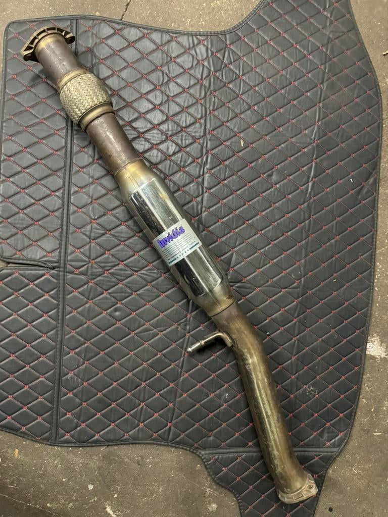 Invidia 3 inch middenpijp – Subaru Impreza GD WRX STI, Ophalen of Verzenden, Gebruikt, Subaru