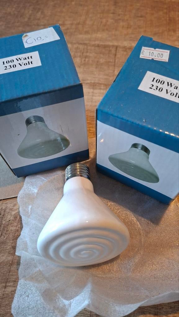 100 watt Warmtelamp- 100 watt donkerstraler., Ophalen, Nieuw, Verlichting