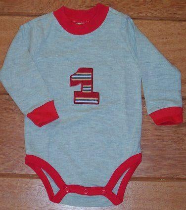 Old Navy romper grijs/rood maat 68/74 NIEUW (1065), Kinderen en Baby's, Babykleding | Maat 68, Nacht- of Onderkleding, Old Navy