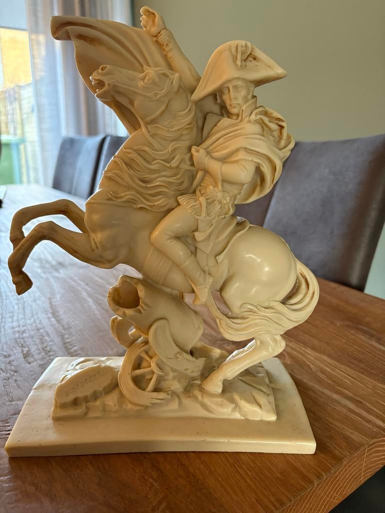 Bonaparte beeld - Napoleon te paard, Verzamelen, Beelden en Beeldjes, Ophalen of Verzenden, Gebruikt, Mens