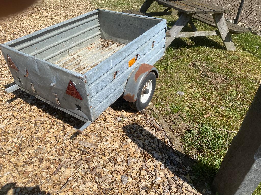 Grasmaaier kar, Ophalen, Gebruikt