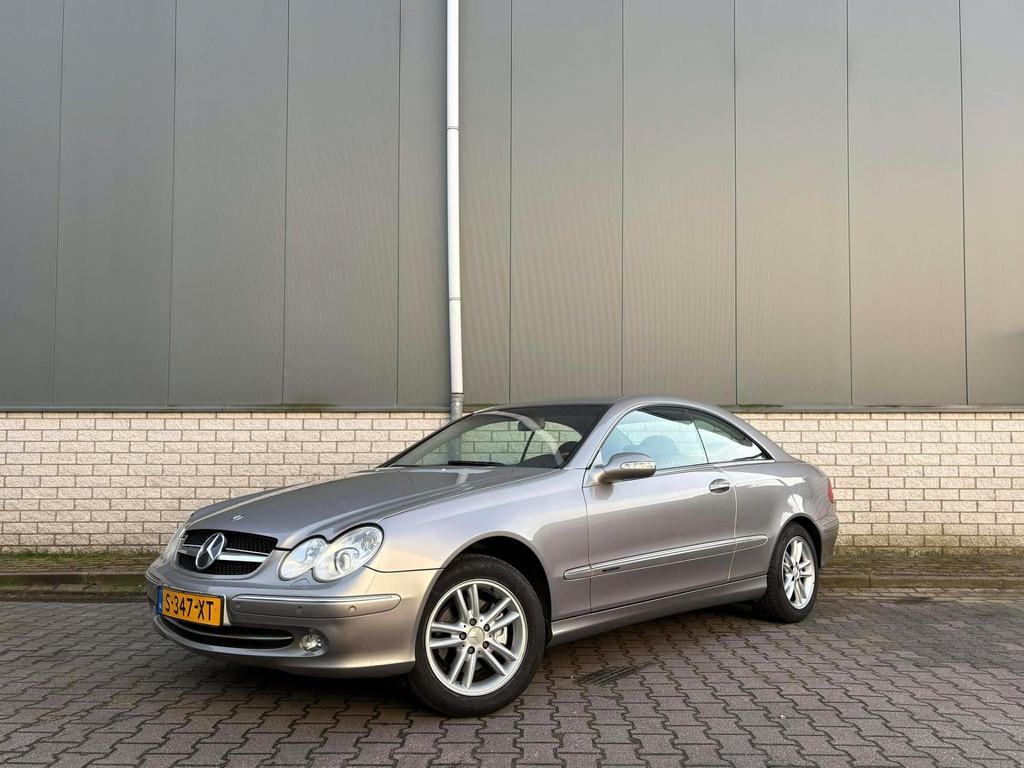 Mercedes-Benz CLK-klasse Coupé 200-Xenon-PDC-Cruise-AUT, Auto's, Mercedes-Benz, Automaat, Gebruikt, 4 cilinders, 4 stoelen