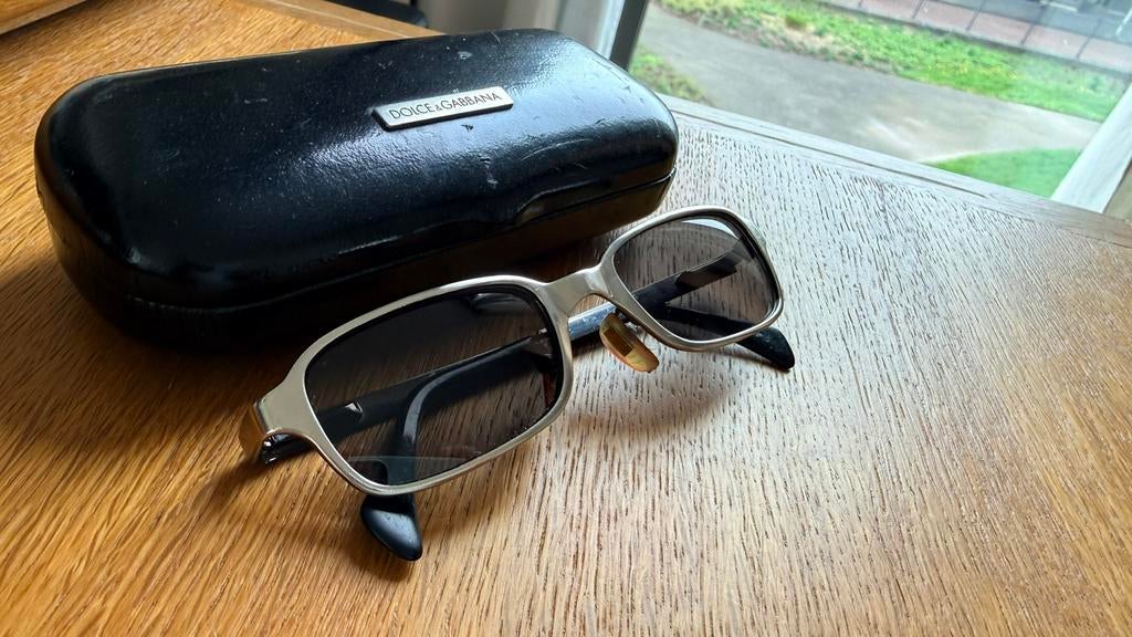 Vintage zonnebril van Dolce & Gabbana 326S Two Tone, Sieraden, Tassen en Uiterlijk, Zonnebrillen en Brillen | Dames, Gebruikt