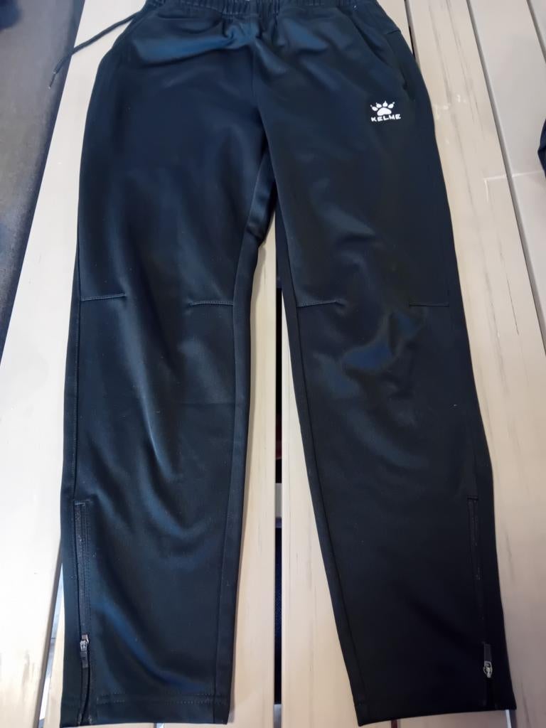 Kelme Trainingsbroek Zwart, Ophalen of Verzenden, Zo goed als nieuw