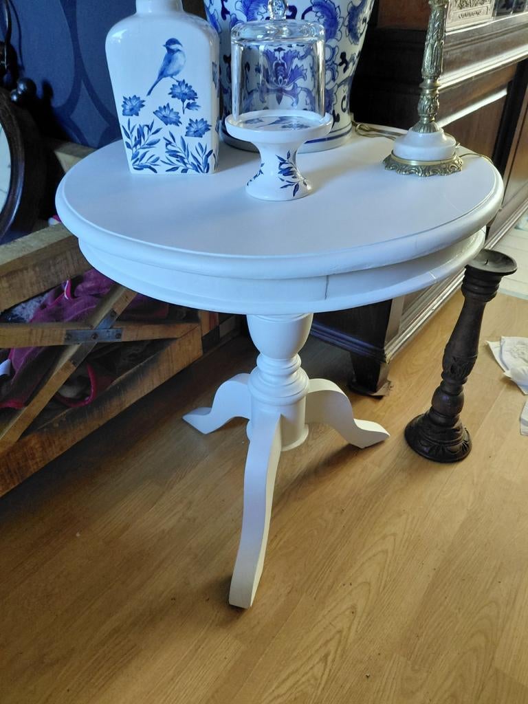 Brocant wit wijntafeltje bijzettafeltje tafeltje wit, Antiek en Kunst, Ophalen