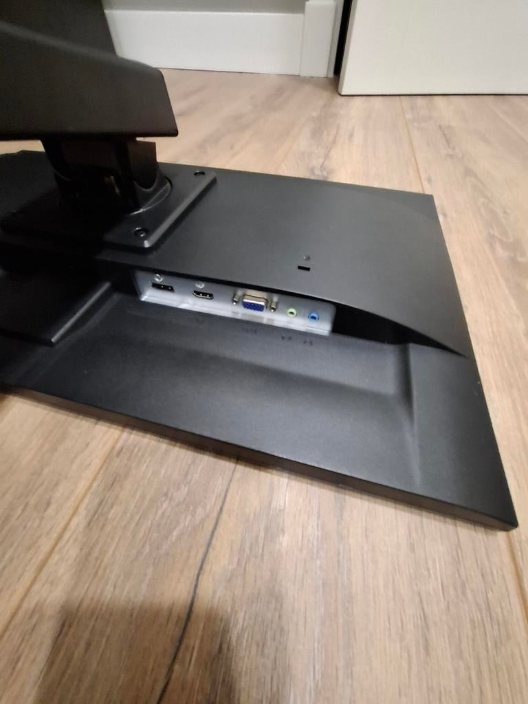 1x monitor ijyama prolite X82474HS, Computers en Software, Monitoren, Ophalen, In hoogte verstelbaar, Full HD, Zo goed als nieuw