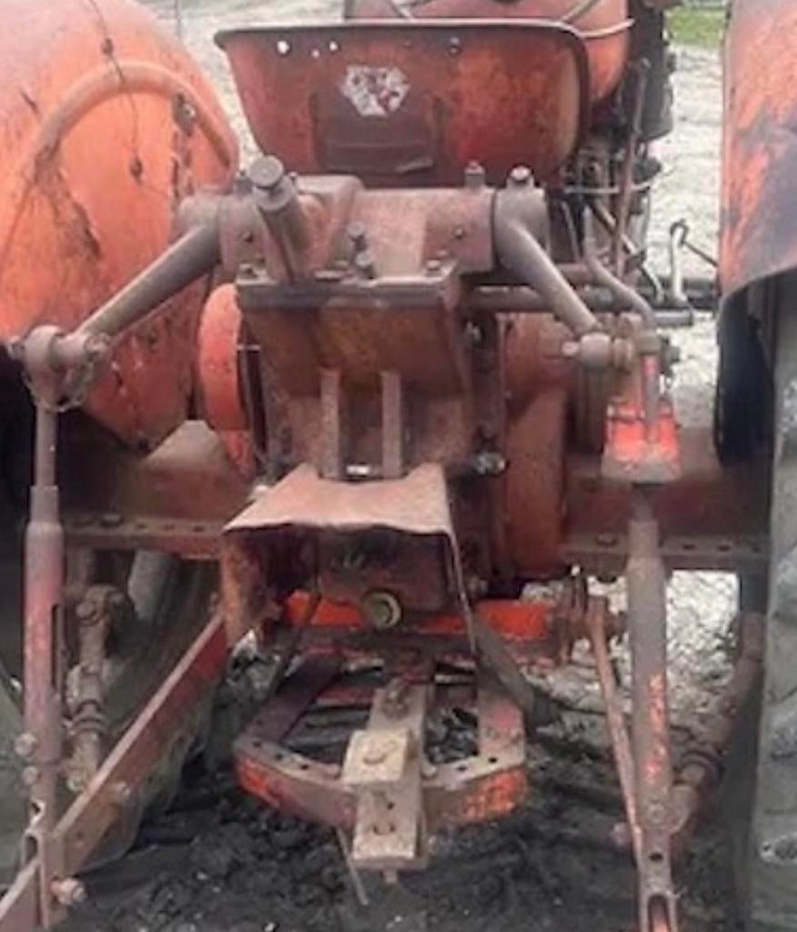 Gezocht Nuffield hef inrichting systeem, Ophalen