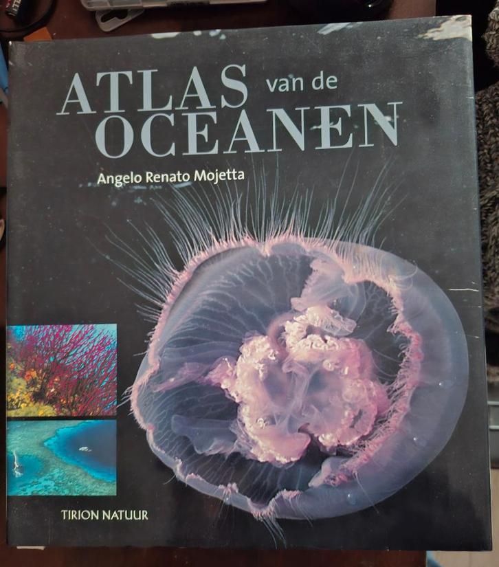 Prachtig groot boek: "Atlas van de oceanen", Boeken, Atlassen en Landkaarten, Zo goed als nieuw, Overige atlassen, Wereld, 1800 tot 2000