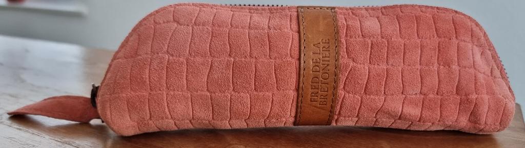 Prachtige vintage Fred de la Bretonière make-uptasje - IZGST, Sieraden, Tassen en Uiterlijk, Toilettassen, Ophalen of Verzenden