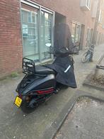 Vespa sprint, Ophalen of Verzenden, Zo goed als nieuw, Benzine