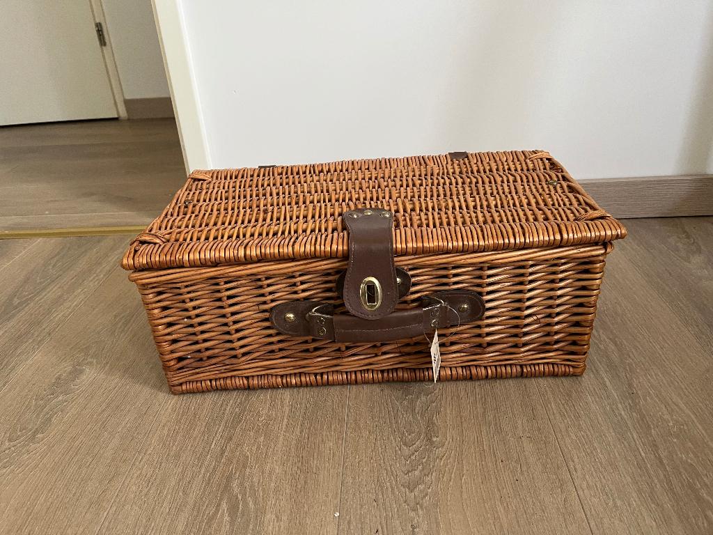 Rieten mand, Huis en Inrichting, Woonaccessoires | Schalen en Manden, Ophalen, Gebruikt, Mand, Riet