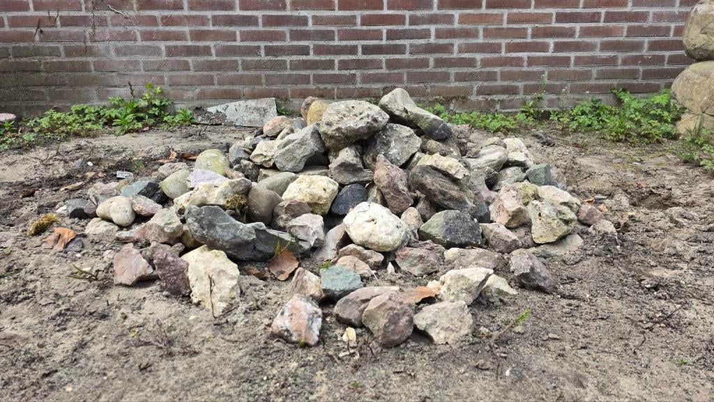 Natuurstenen gratis af te halen (ca. 0.25-0.75 kuub), Ophalen, Gebruikt