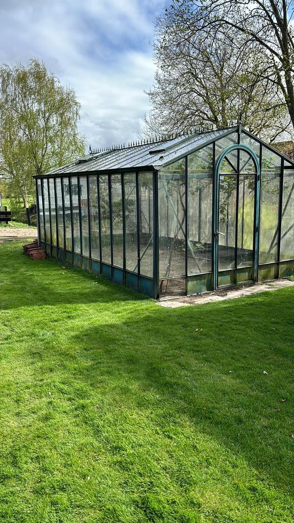 Grote glazen kas, Tuin en Terras, Kassen, Staal, Gebruikt, Kweekkas, Ophalen of Verzenden