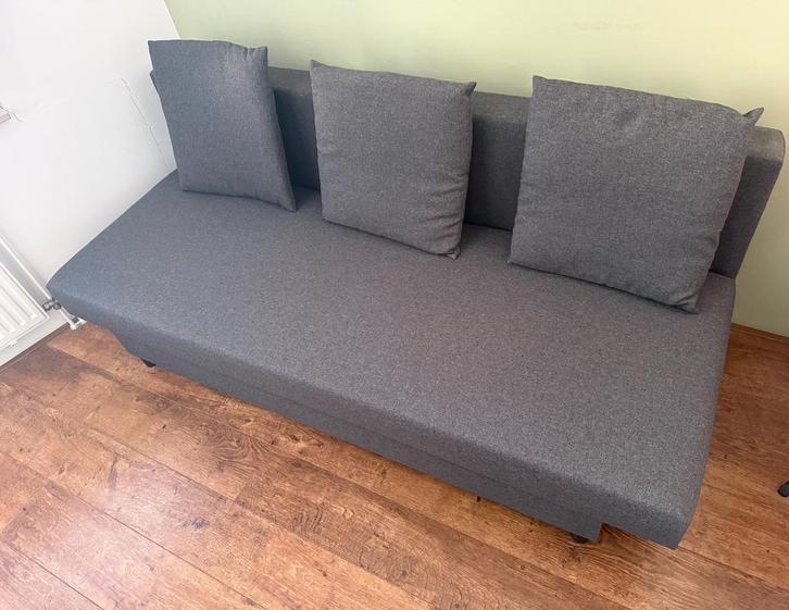 3 person sofa cum bed for sale, Huis en Inrichting, Slaapkamer | Slaapbanken, Zo goed als nieuw, 140 cm, Tweepersoons, Ophalen