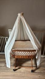 Wiegje met wieltjes, Ophalen, Gebruikt, Wieg