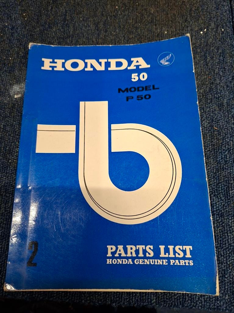 Honda p 50 onderdelen boek origineel, Fietsen en Brommers, Ophalen of Verzenden