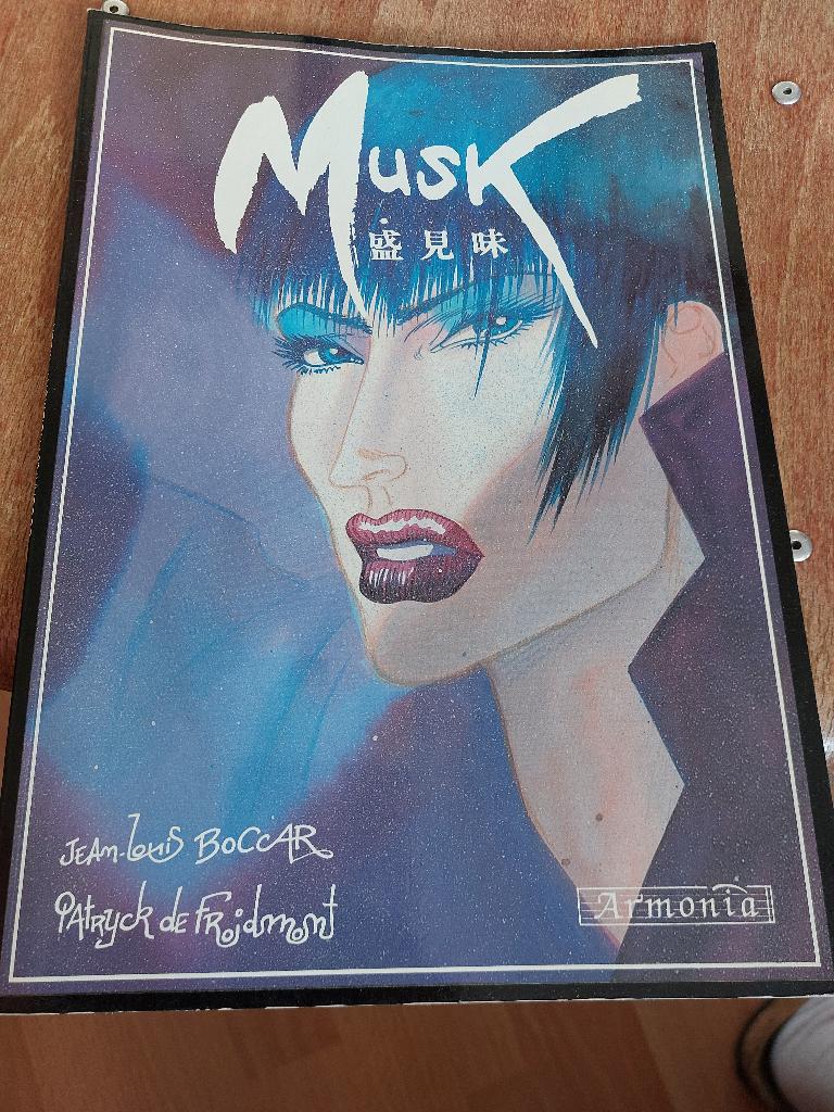 Musk (Armonia), Eén stripboek, Ophalen of Verzenden