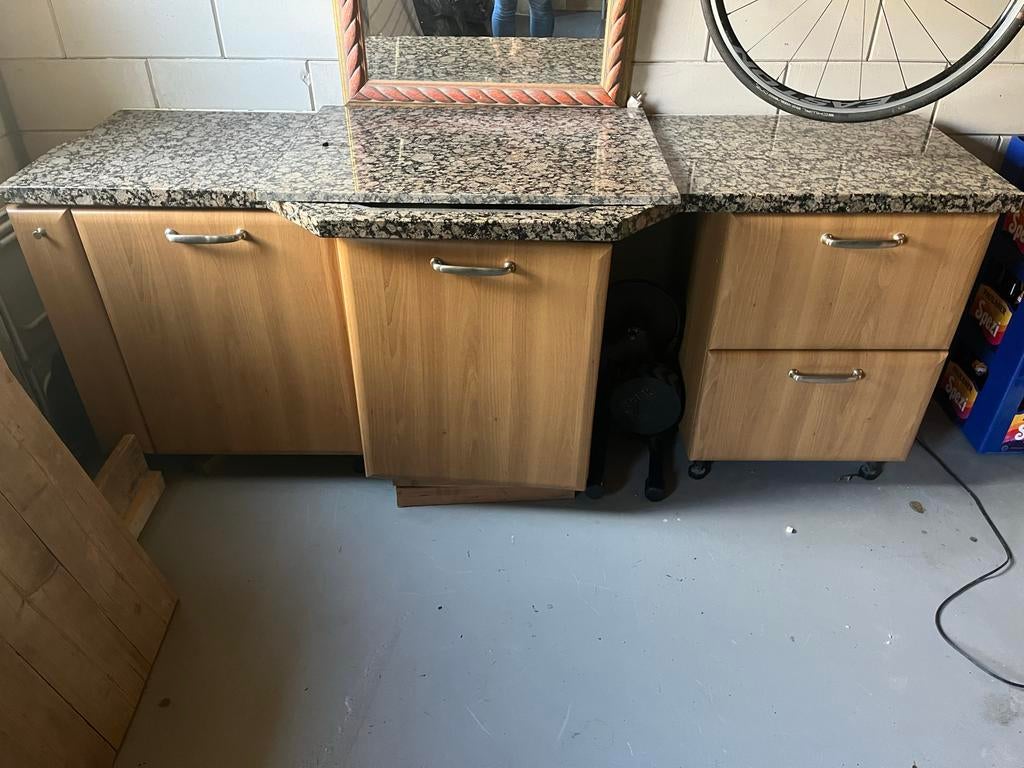 Keukenblok met wasbak en opbergruimte - Ideaal voor garage, Huis en Inrichting, Keuken | Complete keukens, Ophalen, Gebruikt, Bruin