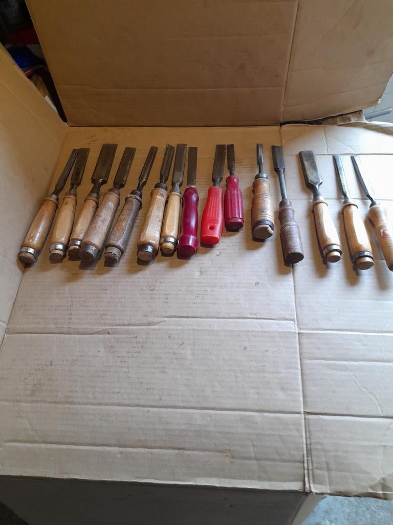 Houtbeitels - Schuuropruiming - Per stuk of alles, Ophalen of Verzenden, Gebruikt