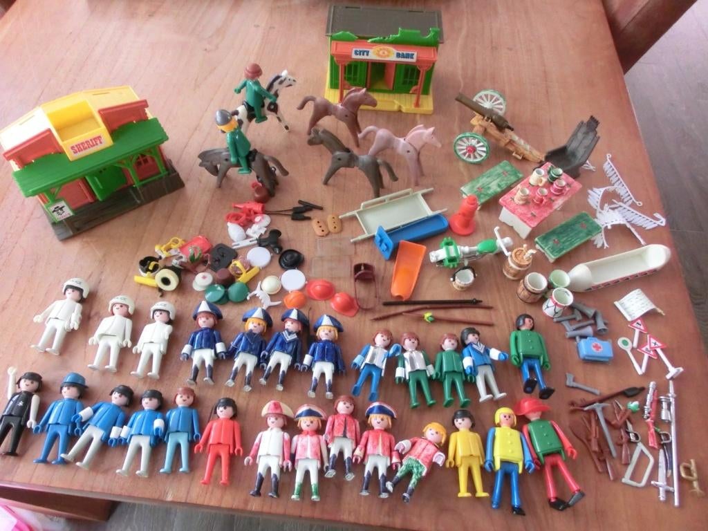 Lotje Play Mobil, Kinderen en Baby's, Speelgoed | Playmobil, Ophalen of Verzenden, Zo goed als nieuw