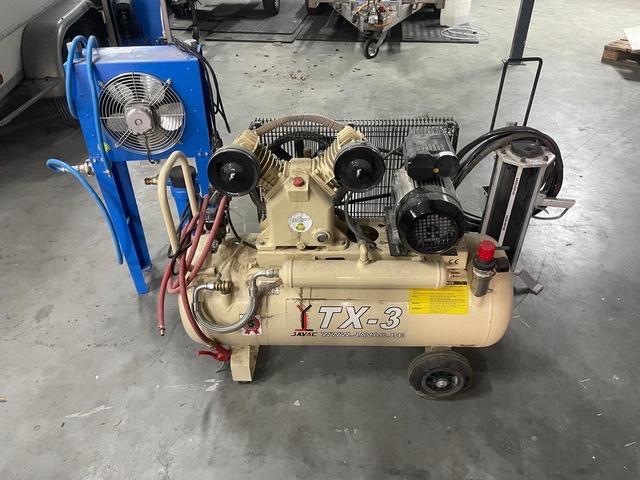 Compressor met straalketel en elektrische nakoeler, Ophalen, Zo goed als nieuw