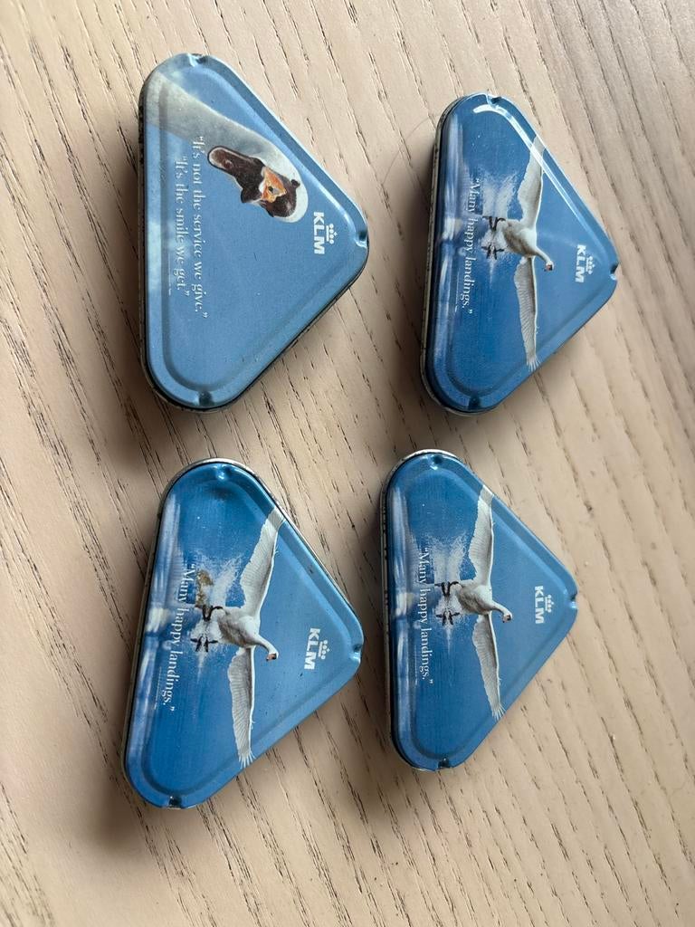 KLM "Happy Landings" blikjes uit 2002, Ophalen of Verzenden, Gebruikt, Verpakking