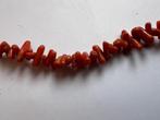 Antiek armband bloedkoraal stokjes met gebrek, Ophalen of Verzenden, Overige materialen, Armband