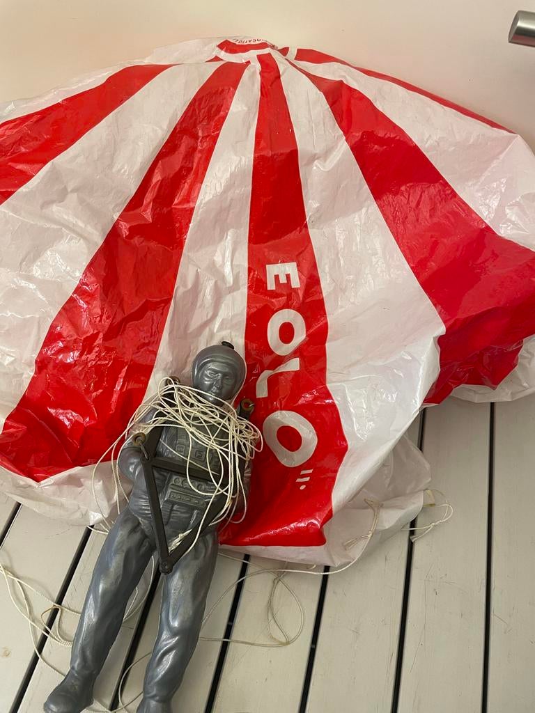 DOOS 3 - Jaren 60 straaljager piloot met parachute, Ophalen of Verzenden, Gebruikt