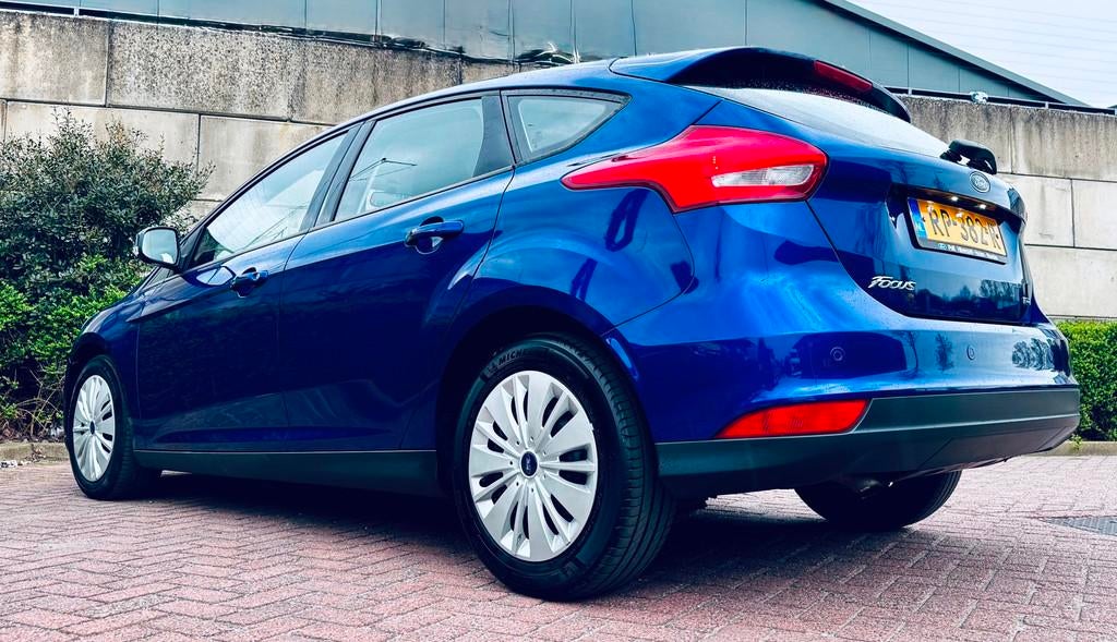 Ford Focus 1.0 Lease Edition/D-RIEM V.V /2DE EIG/TOP STAAT/, Auto's, Gebruikt, Bedrijf, Handgeschakeld, 999 cc