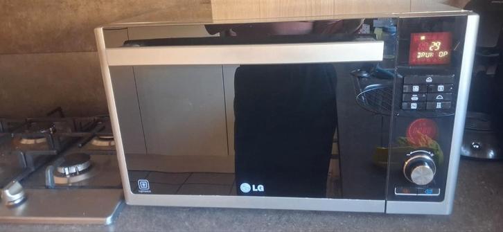 Combimagnetron (ovenfunctie defect) voor de handige klusser, Witgoed en Apparatuur, Magnetrons, Gebruikt, Vrijstaand, Combimagnetron