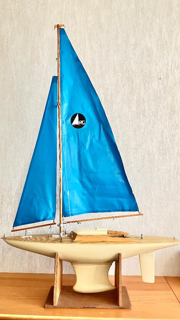 Modelzeilboot Graupner Collie II + Futaba zender (vaarklaar), Ophalen, Gebruikt