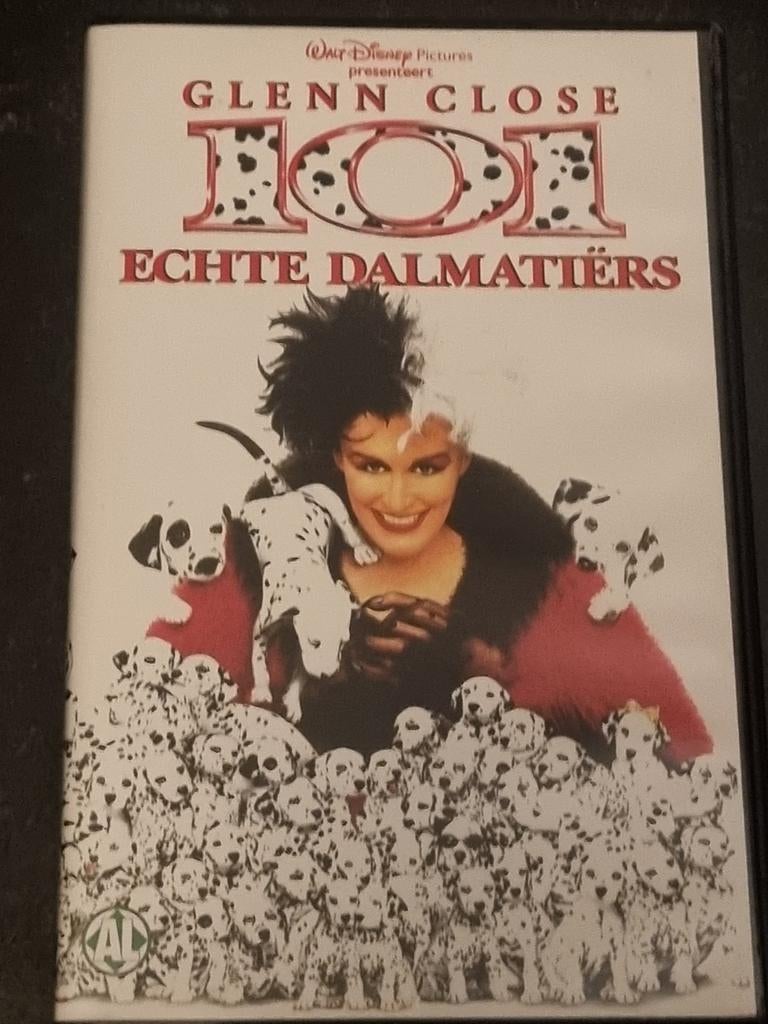 101 Echte Dalmatiërs VHS - Disney Klassieker, Alle leeftijden, Ophalen of Verzenden, Zo goed als nieuw, Komedie