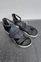 Omoda zwarte leren sandalen met witte zool maat 39, Zwart, Omoda, Zo goed als nieuw, Sandalen of Muiltjes