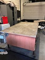 Werktafel op wielen, Ophalen