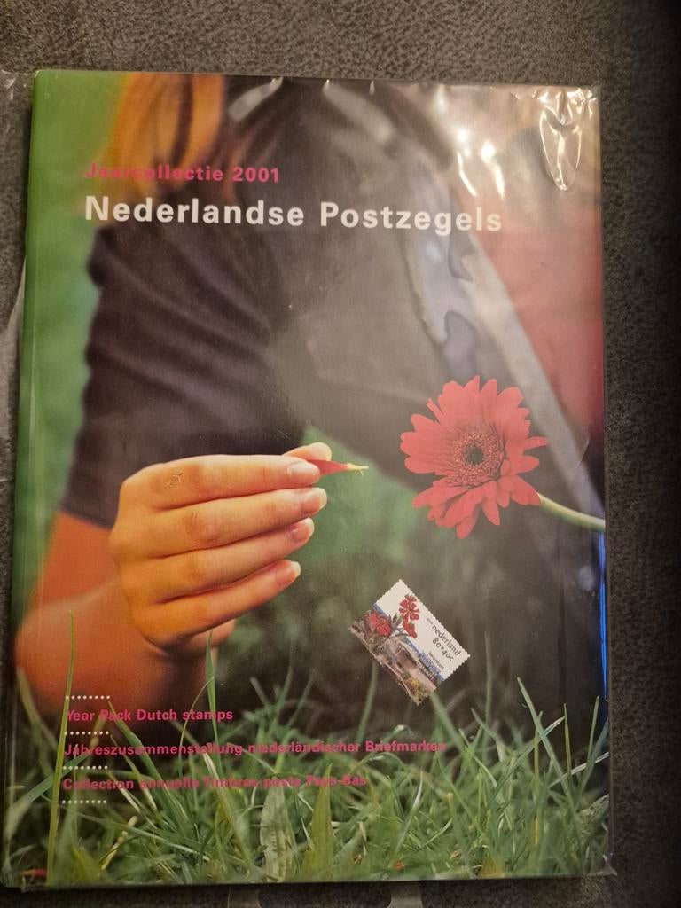 Postzegel jaarcollectie 2001, Postzegels en Munten, Postzegels | Nederland, Ophalen of Verzenden, Na 1940, Postfris