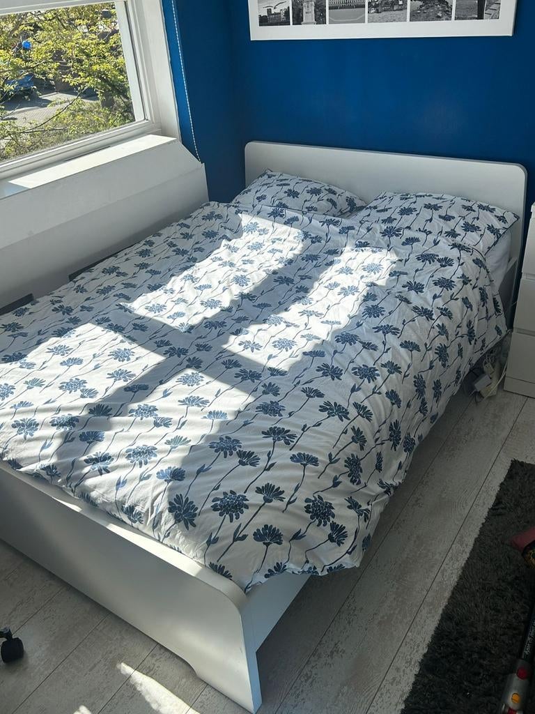 Wit 2 persoons ikea bed, Gebruikt, Wit, Tweepersoons, Hout