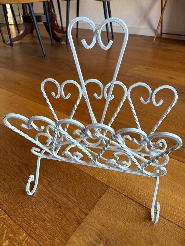 Vintage krantenbak / tijdschriftenrek, Huis en Inrichting, Woonaccessoires | Krantenbakken en Lectuurbakken, Gebruikt, Ophalen