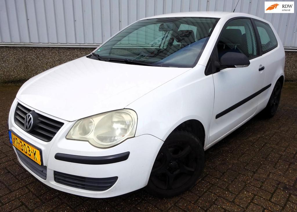 Volkswagen Polo 1.2 Easyline { APK tot 21-04-2027, Voorwielaandrijving, Stof, Gebruikt, 60 pk